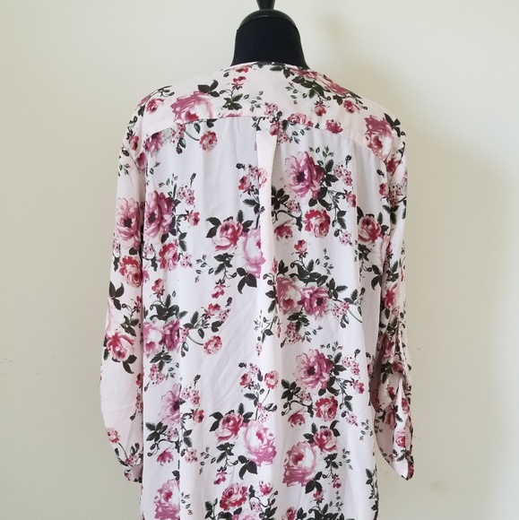 Justify Tunic Blouse 1X - Picture 2 of 3